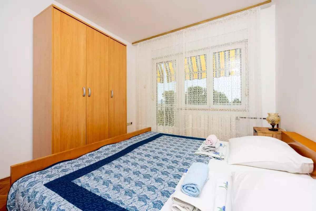 Four-Bedroom Apartment In Crikvenica II Exterior photo