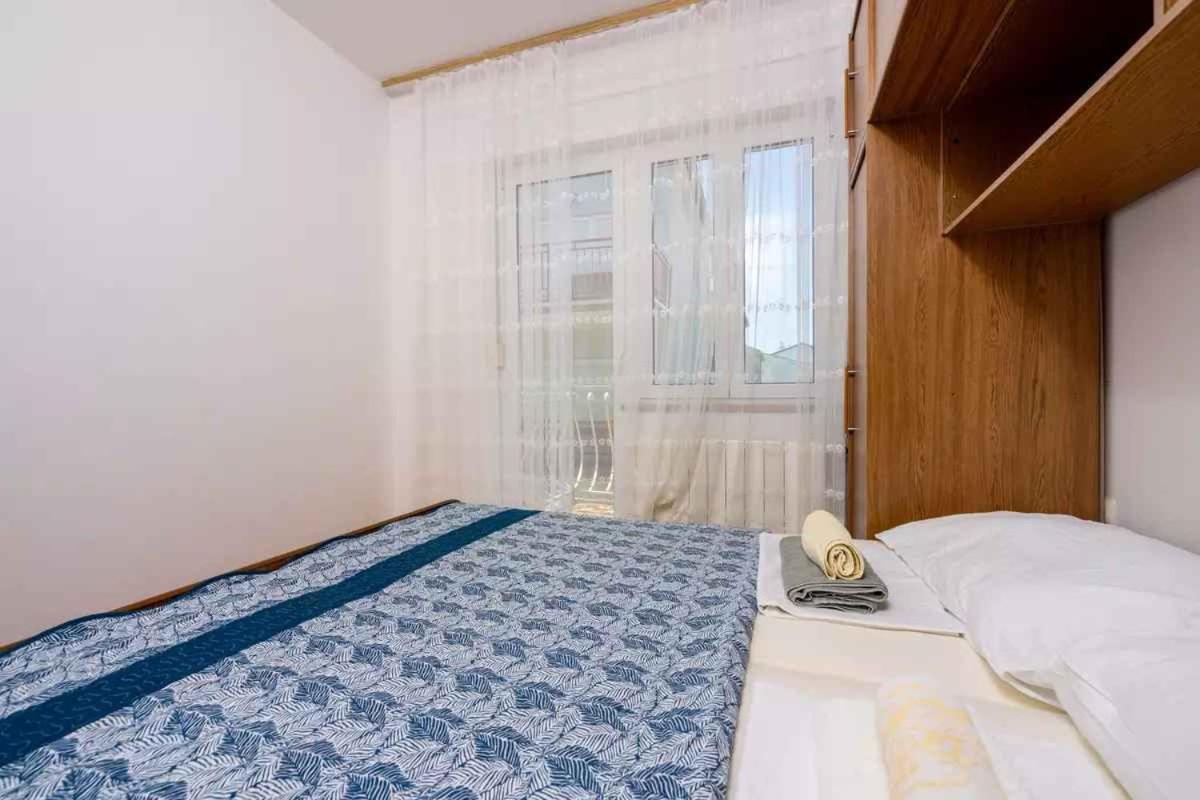 Four-Bedroom Apartment In Crikvenica II Exterior photo