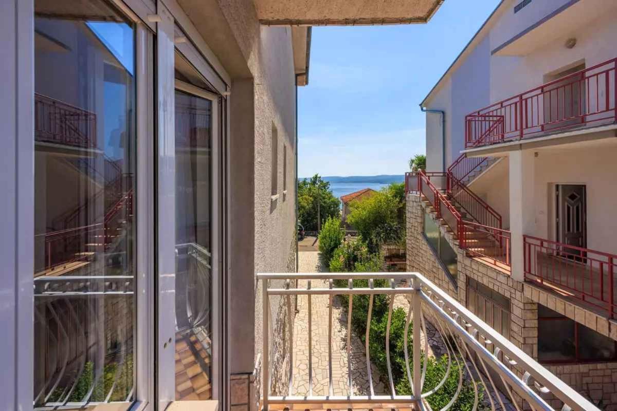 Four-Bedroom Apartment In Crikvenica II Exterior photo